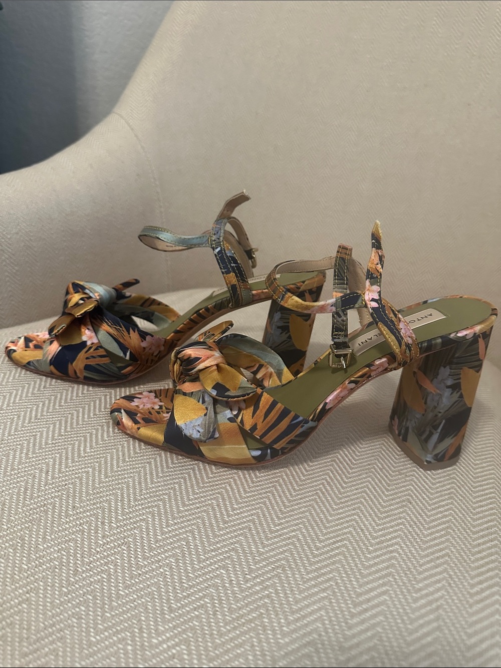 ANTONIO MELANI Floral Knot Ankle-Strap Heels in Yellow and Black